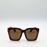 Oversized Sunglasses with Gold Chain Detail