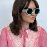 Oval Sunglasses with Wide Arm in Mint