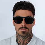 Retro Ribbed Navigator Sunglasses in Black