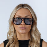 Tortoise Retro Navigator Sunglasses in Grey Blue