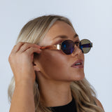 Oval Metal Frame Sunglasses in Gold Green
