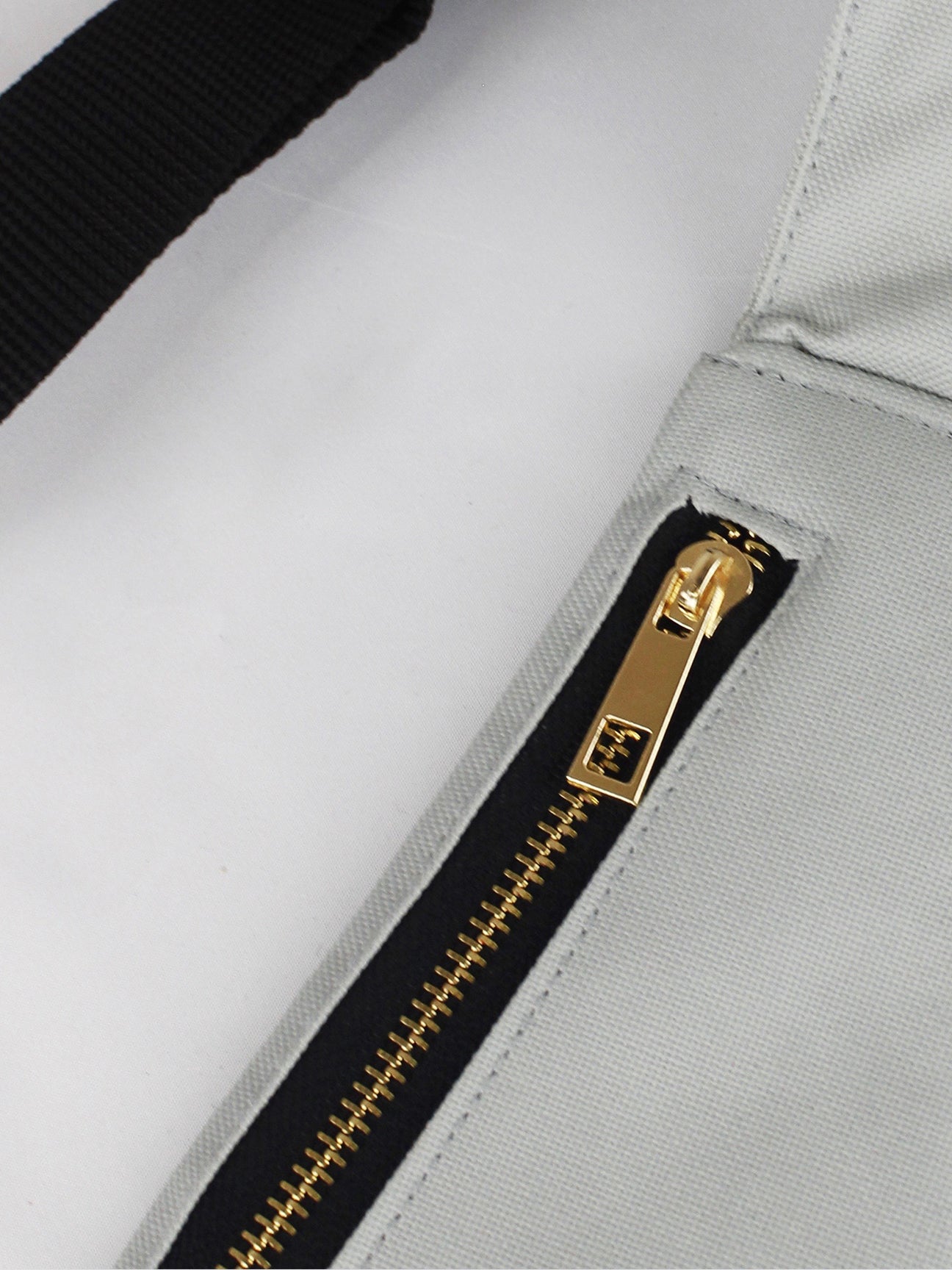 CROSSBODY BAG - svnx