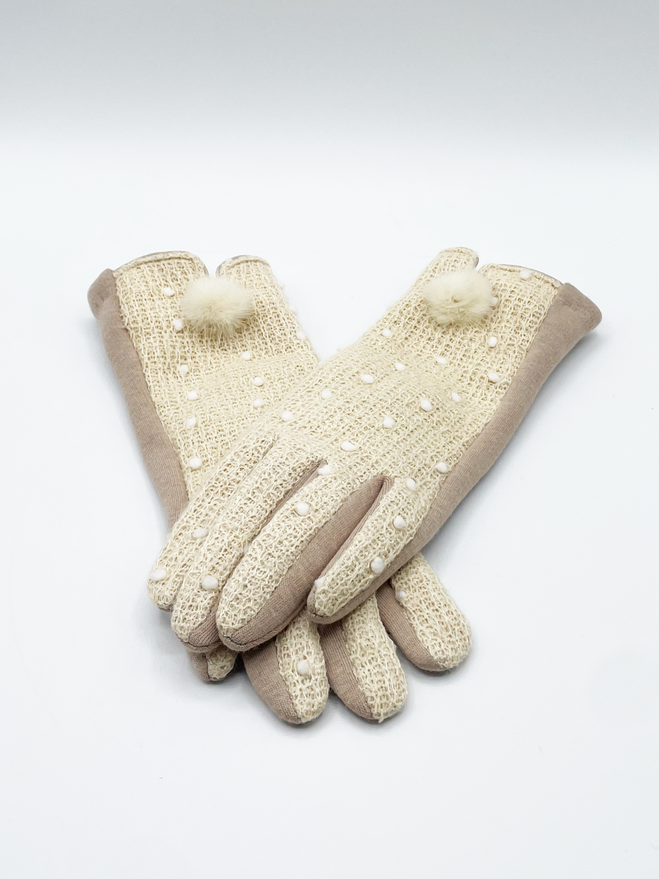 Beige crochet gloves with Pom Pom - svnx
