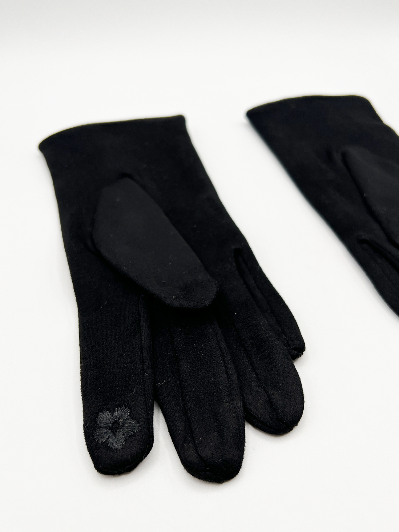 Sleek Black Gloves With Pom Pom - svnx