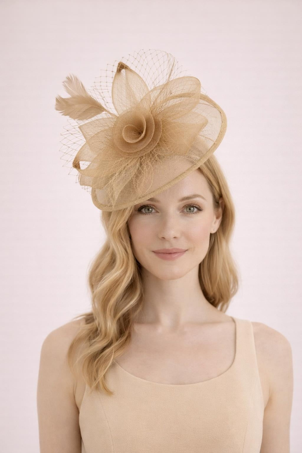 Floral Bow Mesh Detailing Fascinator in Beige - svnx