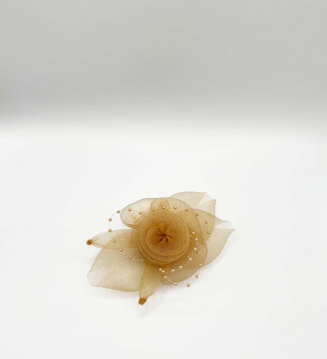 Rosette Fascinator & Brooch in Gold