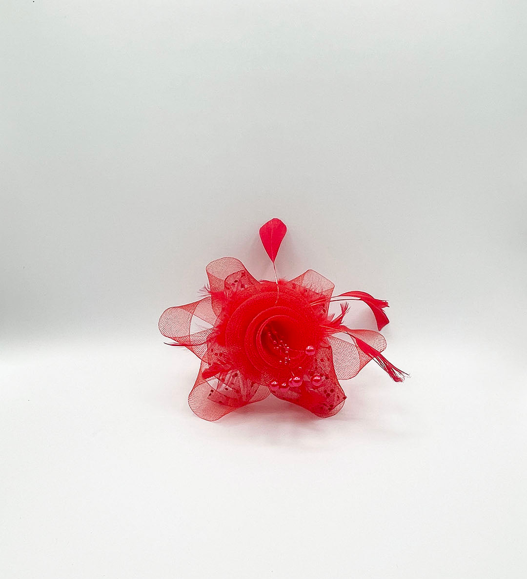 Rosette Faux Pearl & Polka Veil Feather Fascinator in Red