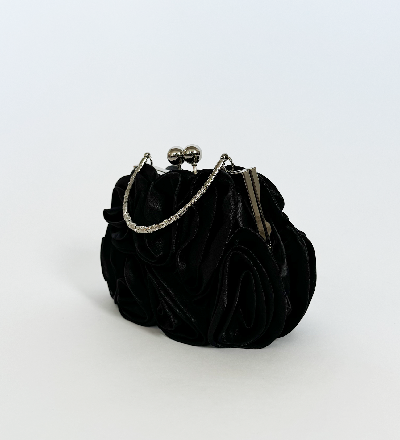 3D Rose Clutch Bag in Black - svnx