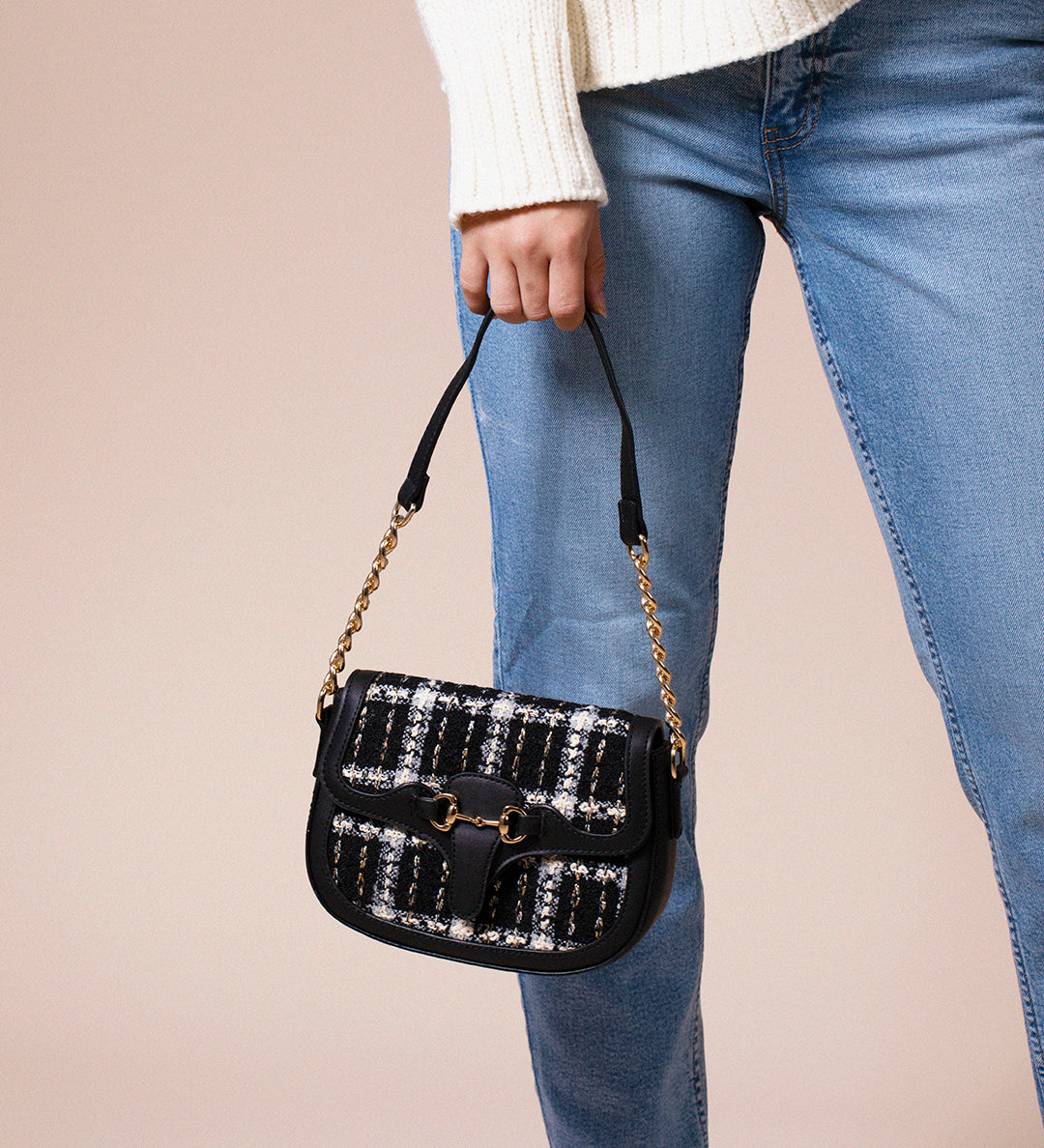 Knit Check Shoulder Bag in Black White - svnx