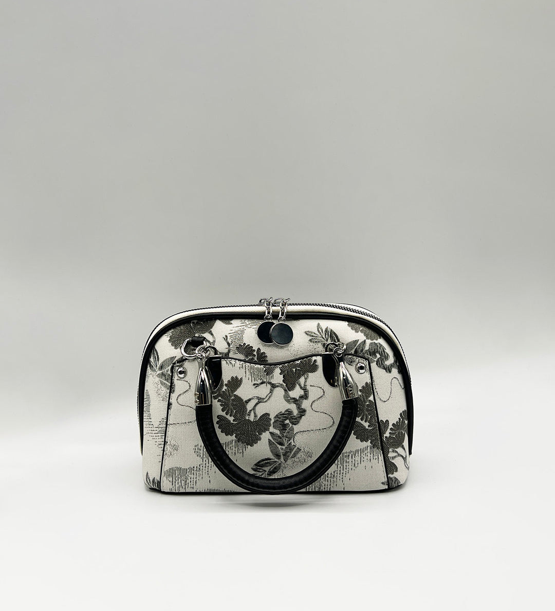 Floral Prints Grab Bag Black White