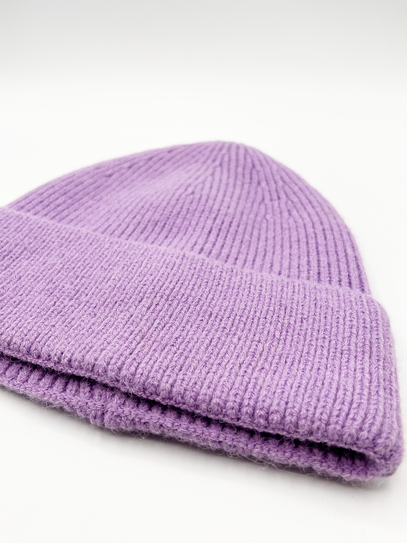 Ribbed Beanie Hat In Purple - svnx