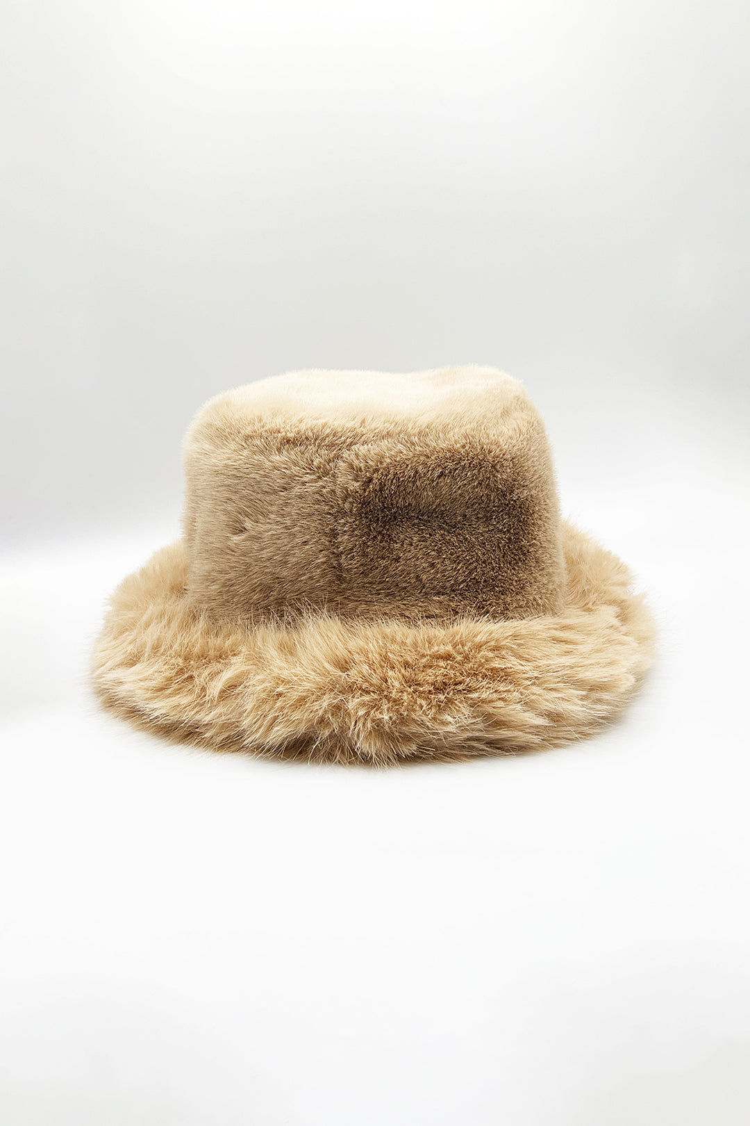Faux Fur Bucket Hat In Beige - svnx
