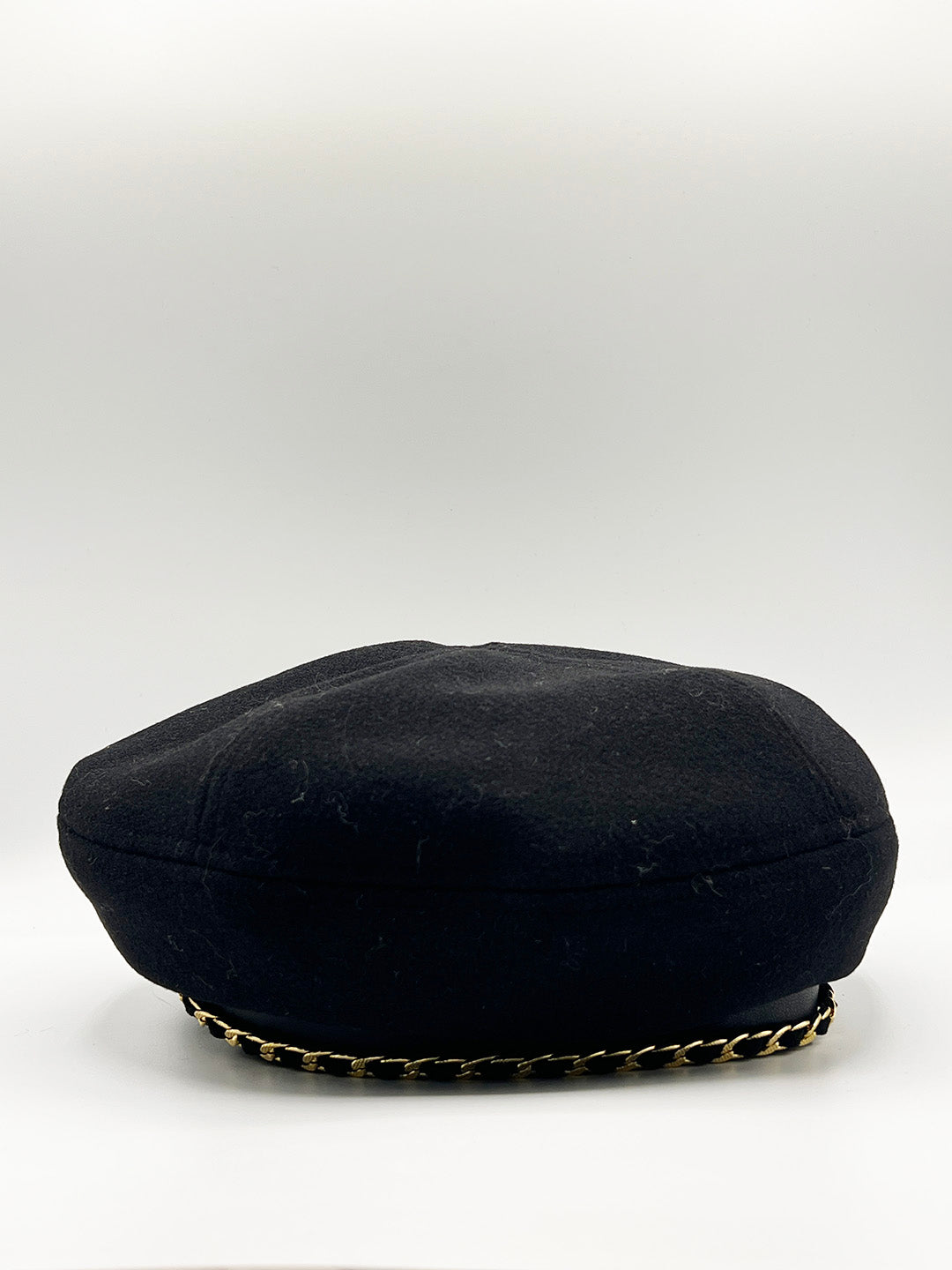 Beret Hat With Chain Detail In Black - svnx