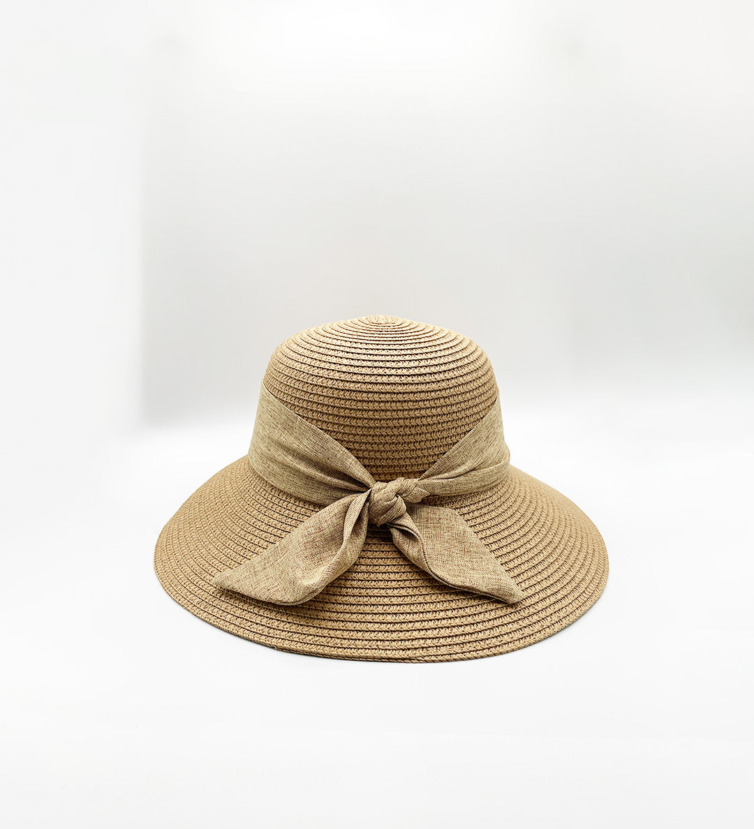 Elegant Wide Brim Straw Sun Hat with Bow in Beige