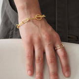 Chain Bracelet with Toggle Fastening