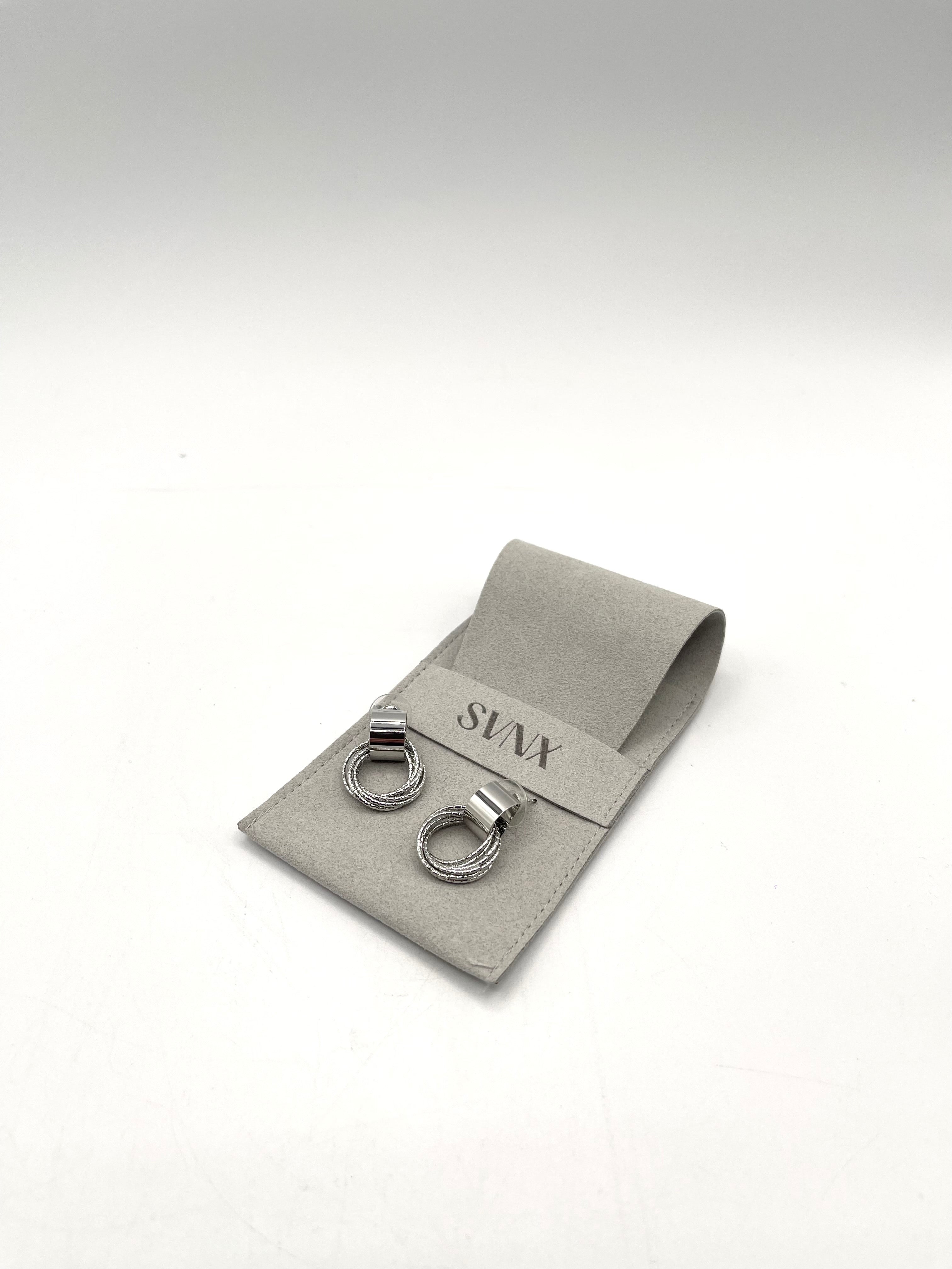 Multi-Layer Circle Stud Earrings in Silver - svnx