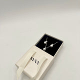 Pearl Diamante Earrings & Necklace Set in Silver - svnx