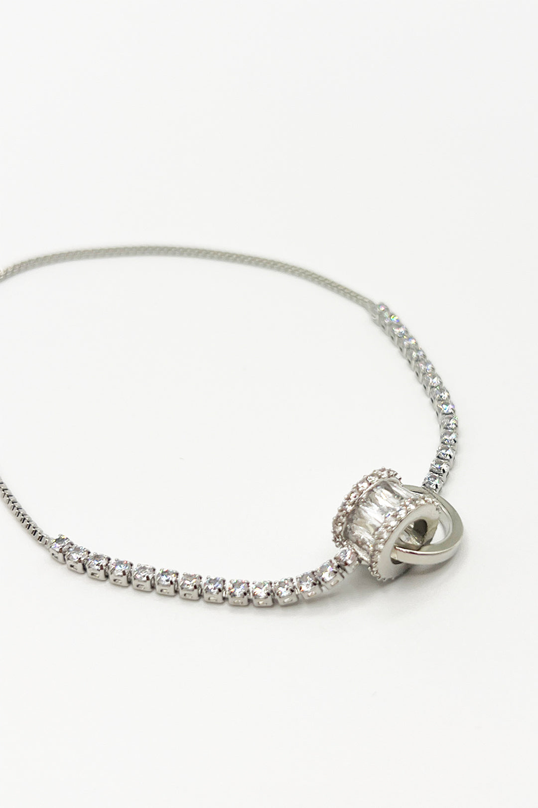 Double Ring Diamante Bracelet In Silver - Gift Boxed - svnx