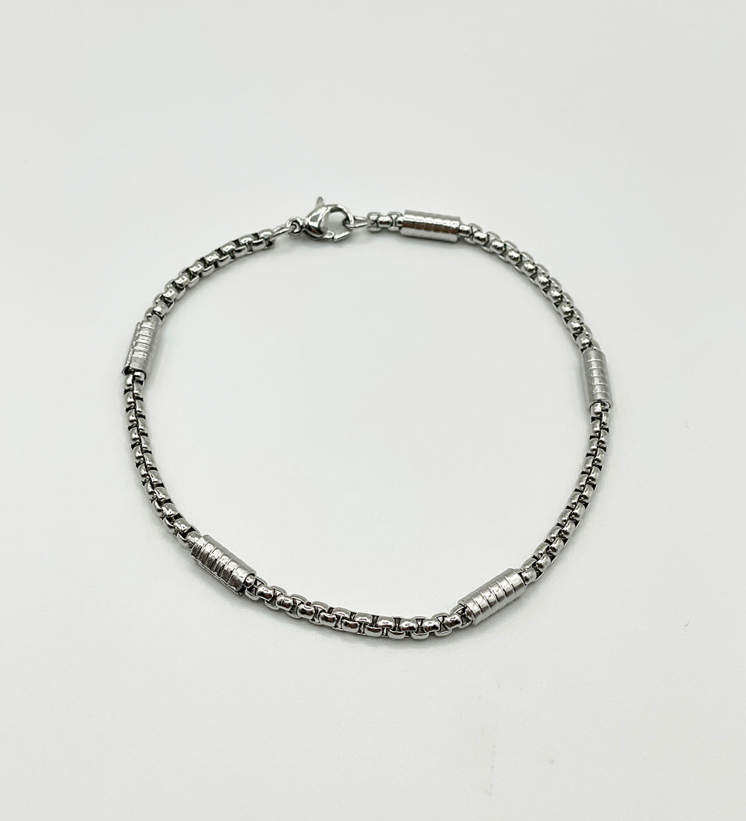 Bead Bracelet in Silver