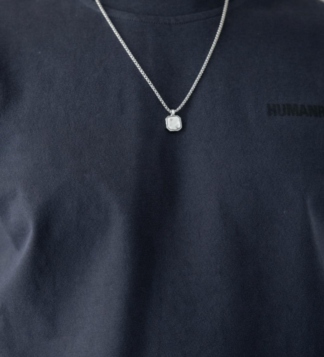 Seashell Square Pendant Necklace in Silver