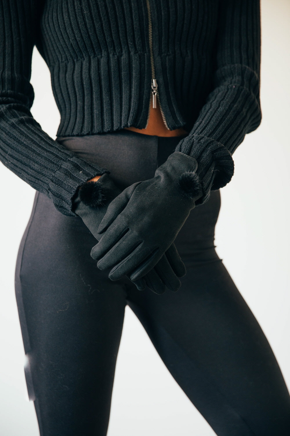 Sleek Black Gloves With Pom Pom - svnx