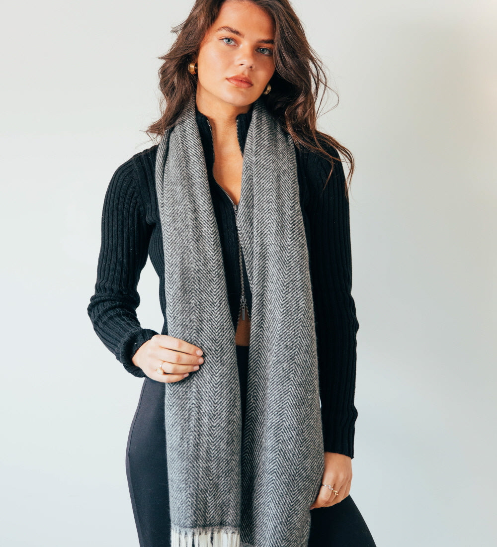 Herringbone Tassle Scarf In Black and White - svnx