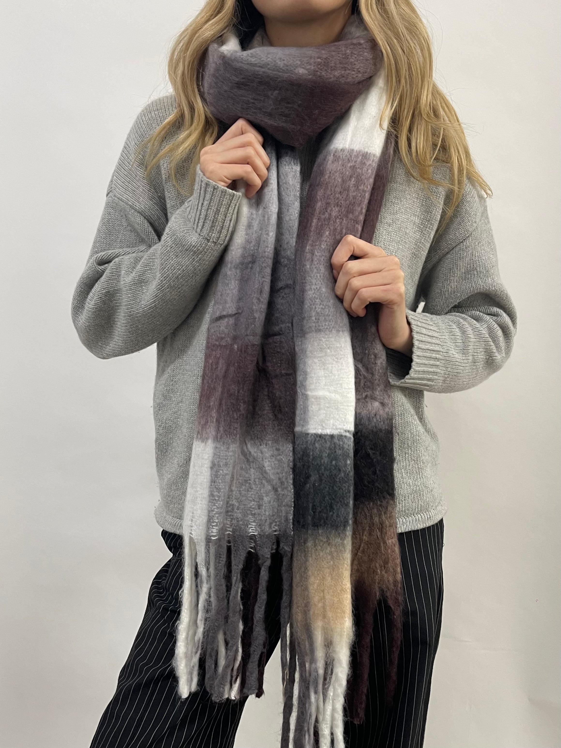 Soft Chunky Checked Scarf with Tassels - Muted Browns - svnx