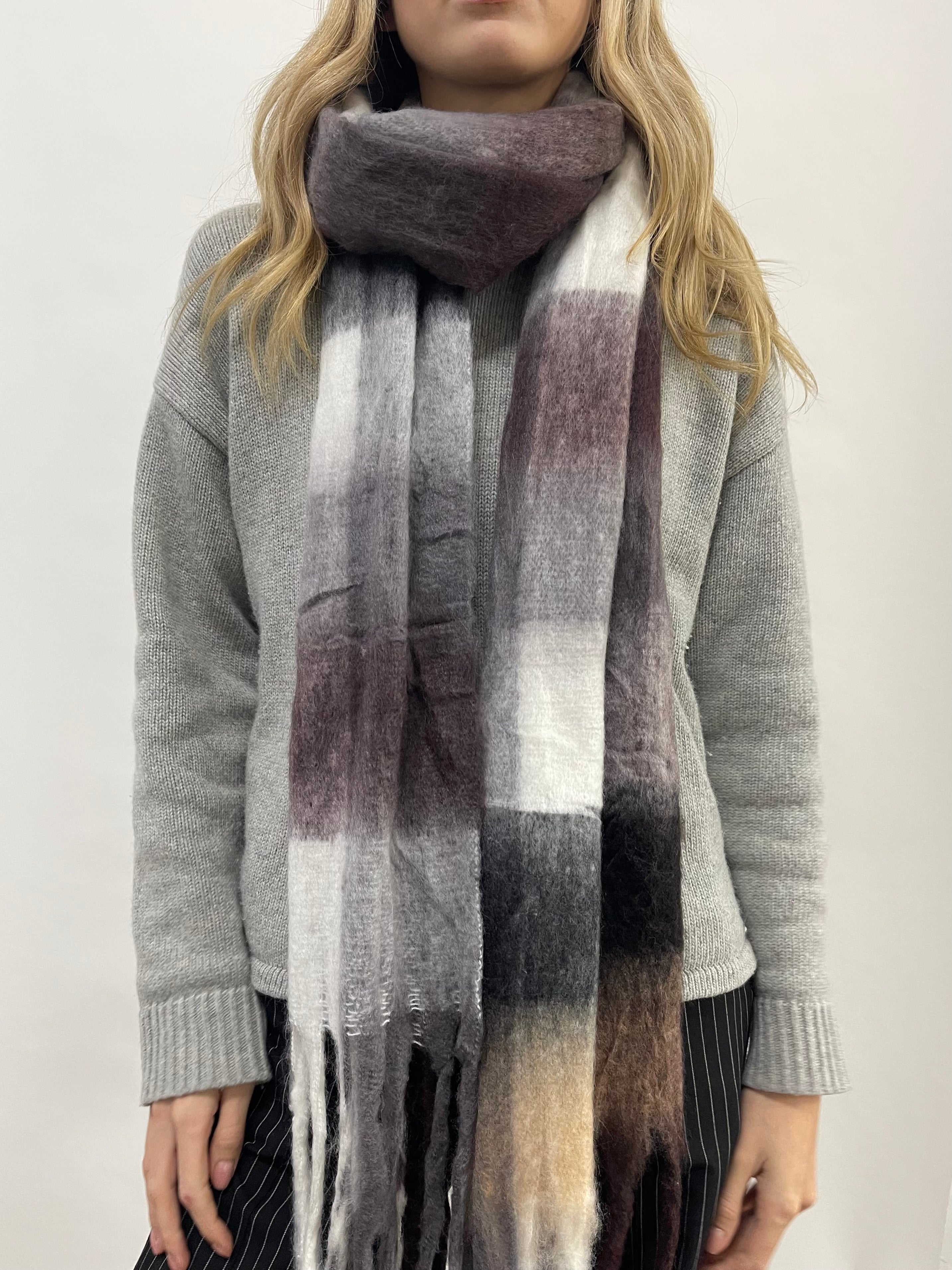 Soft Chunky Checked Scarf with Tassels - Muted Browns - svnx