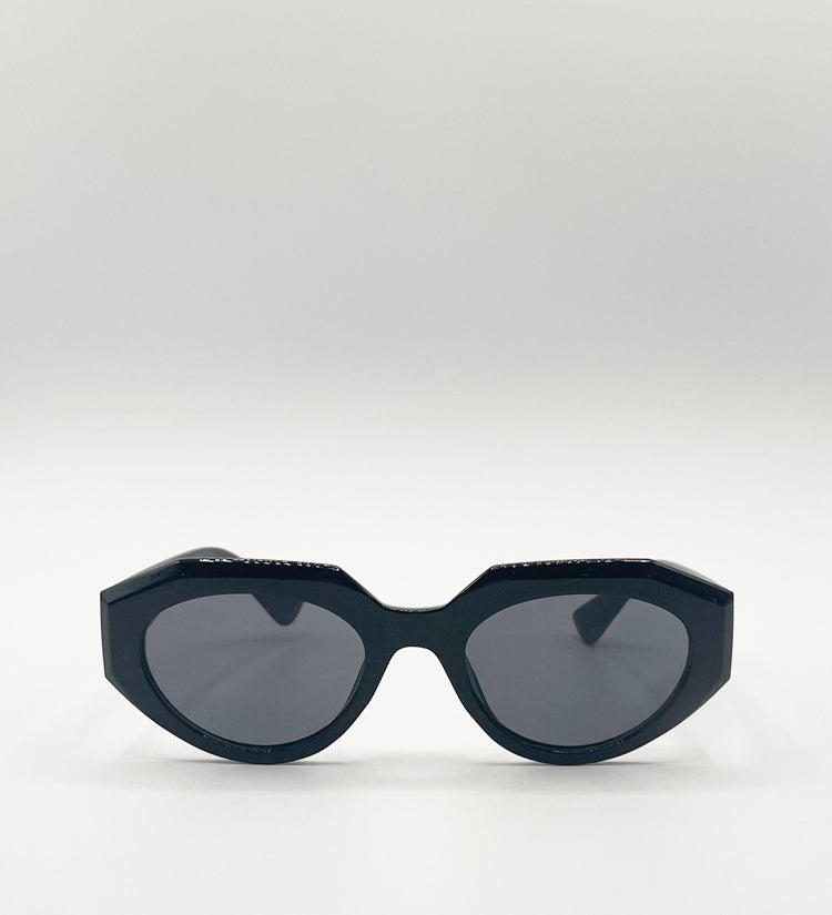Structured angular frame cat eye sunglasses - svnx