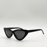 Classic cat eye frame sunglasses