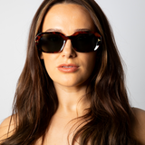 Oval Sunglasses with Wide Arm in Tortoiseshell