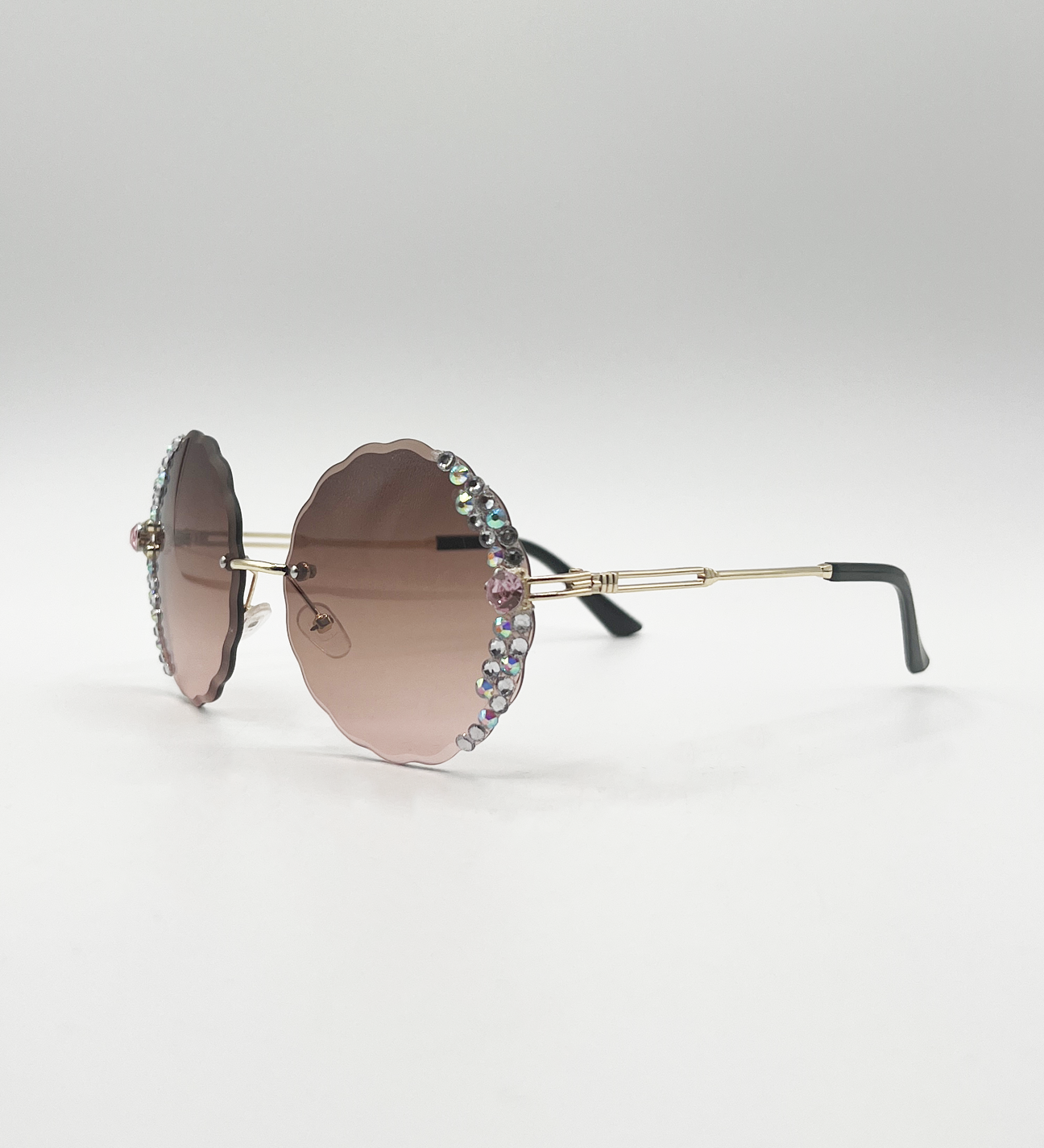 Oversized Round Frameless Sunglasses with Crystal Detail in Brown - svnx
