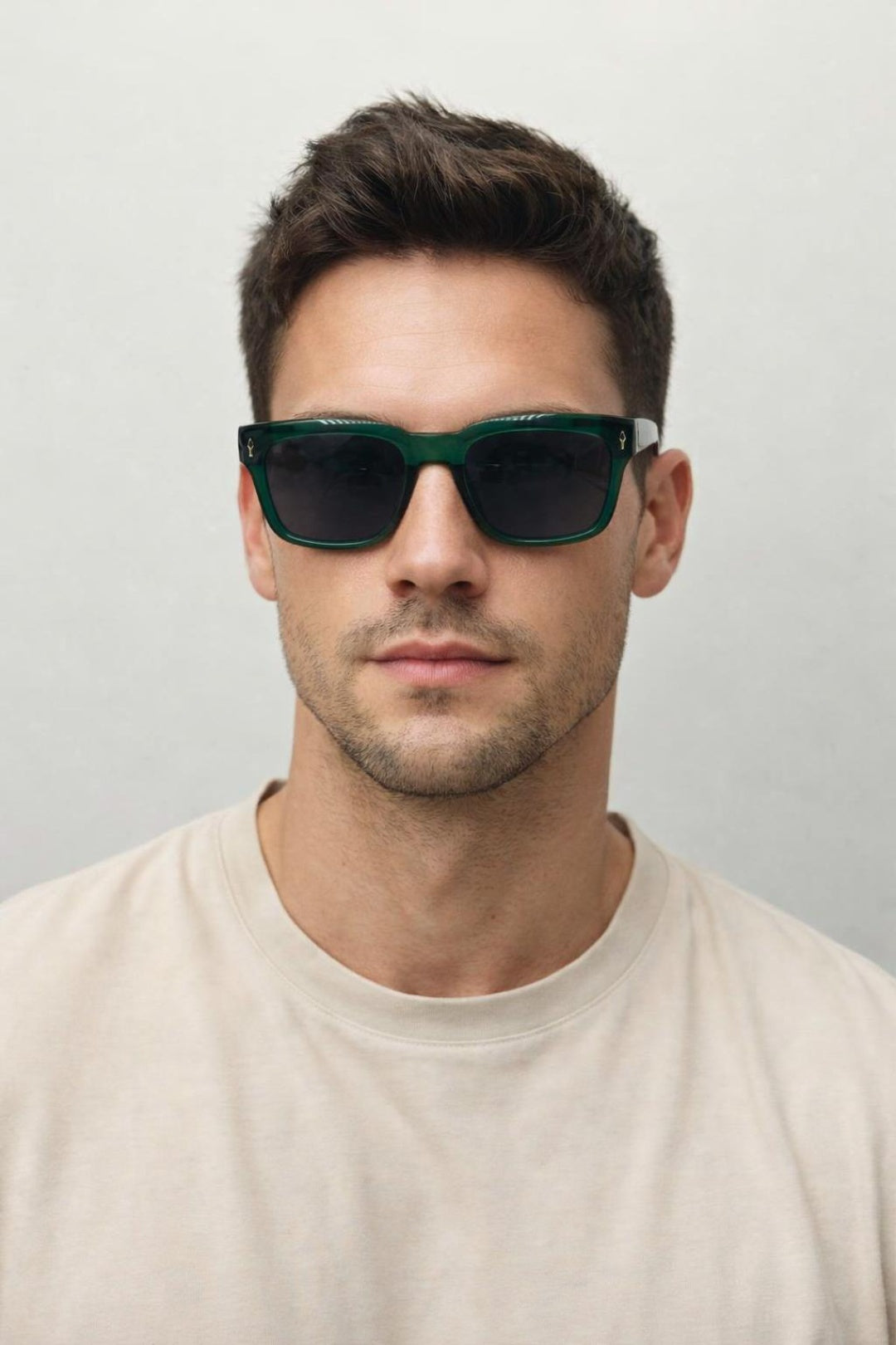 Square Sunglasses in Green Black - svnx