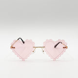 Scallop Heart Sunglasses in Pink