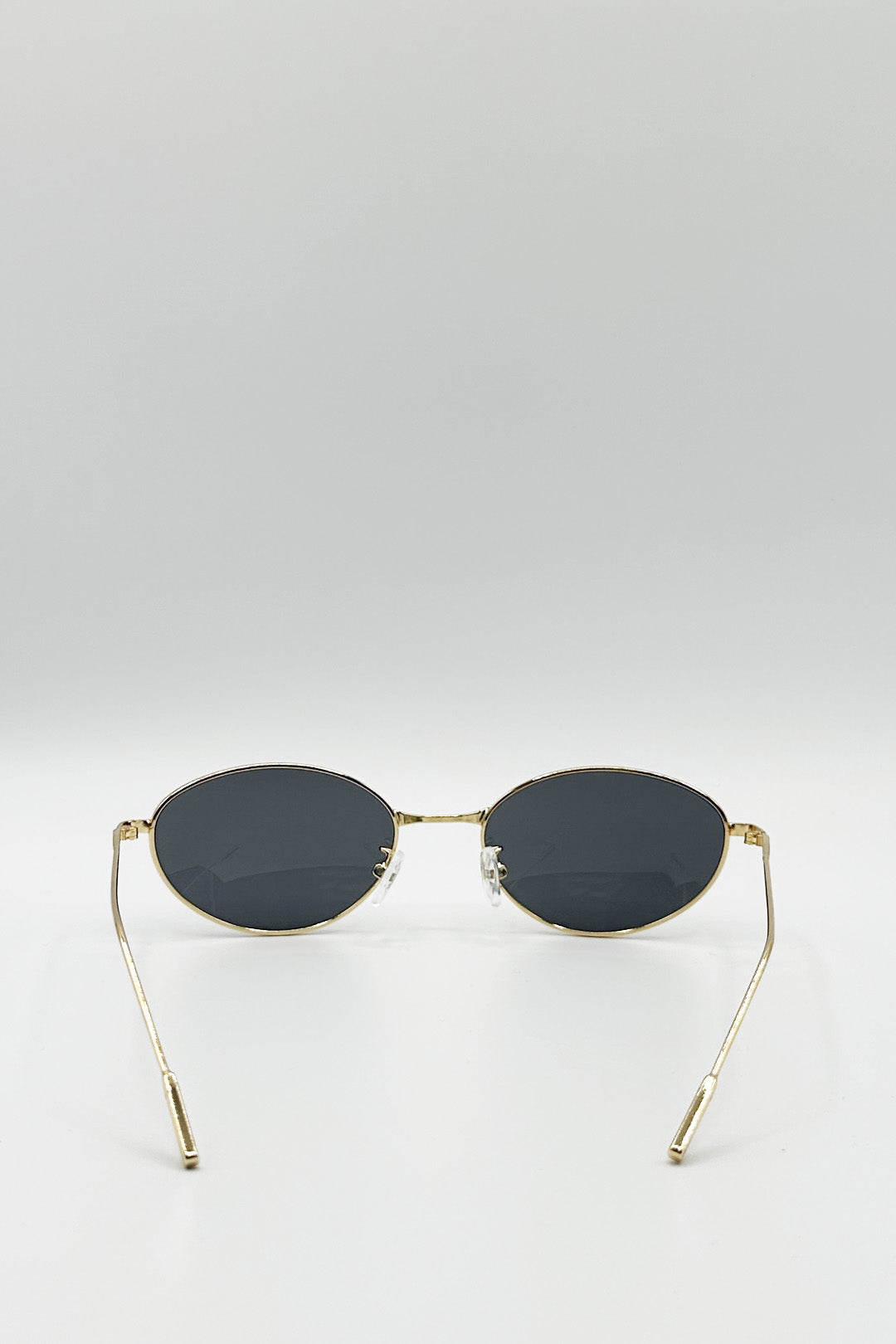 Metal Oval Cat Eye Sunglasses In Black - svnx