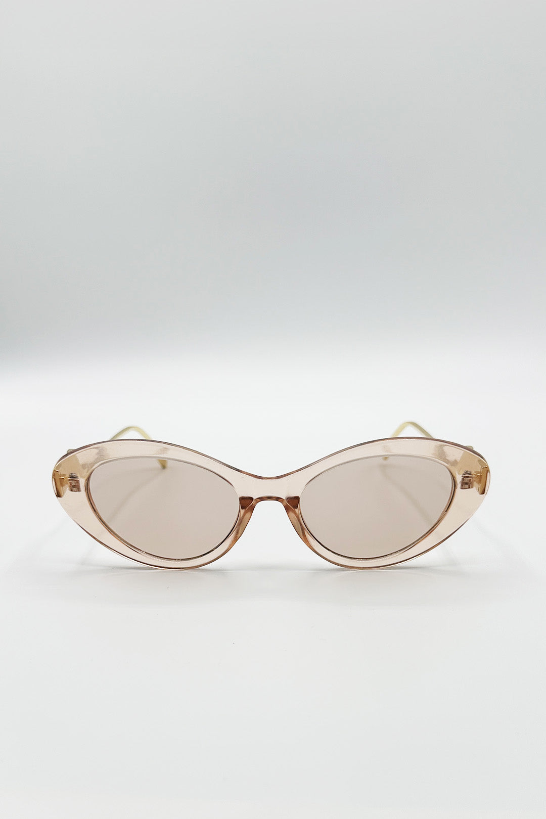 Cat Eye Metal Side Detail Sunglasses In Champagne - svnx