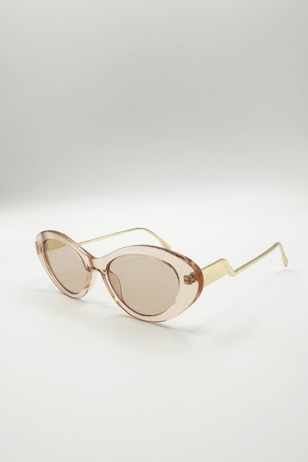 Cat Eye Metal Side Detail Sunglasses In Champagne - svnx