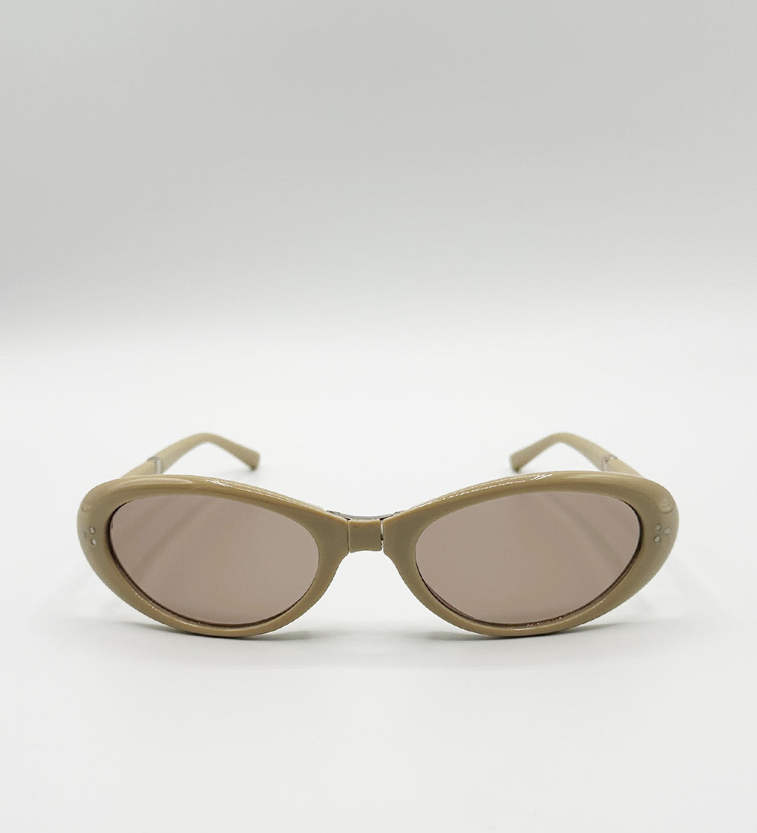 Oval Sunglasses In Beige - Foldable - svnx