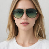 Bold Aviator Metal Arm Sunglasses In Green In Green