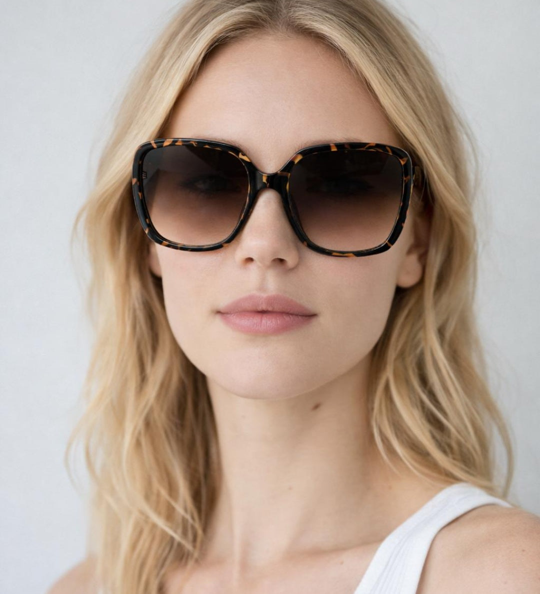 Oversized Square Sunglasses In Tortoiseshell - svnx
