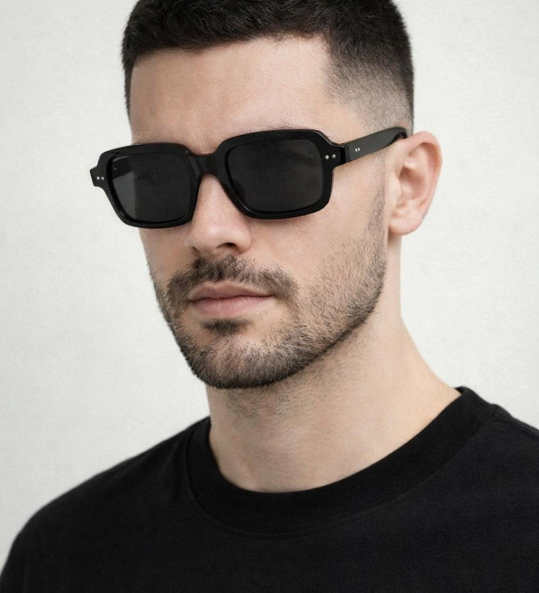 Bold Square Sunglasses In Black - svnx