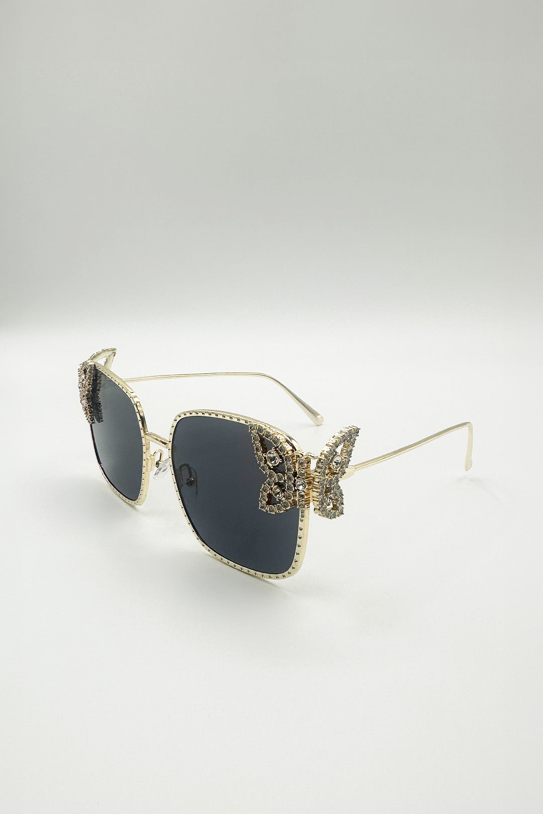 Square Oversized Diamante Detail Sunglasses In Black - svnx