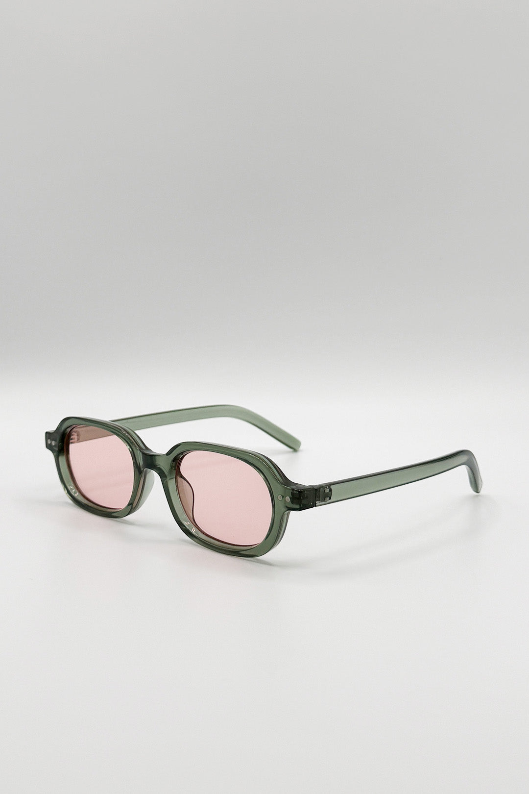 Retro Rounded Square Sunglasses In Green Pink - svnx