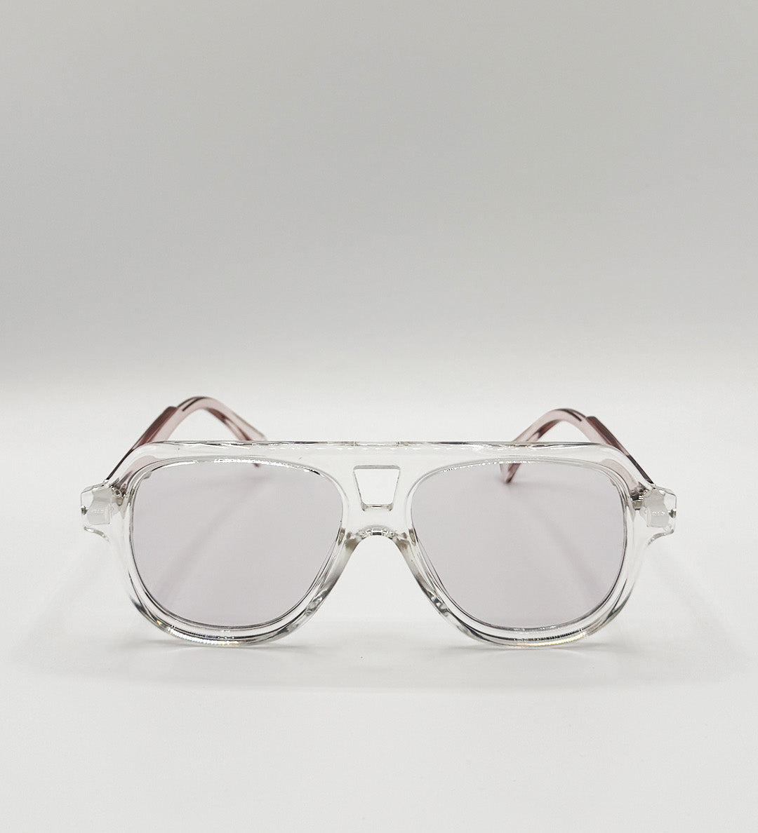 Bold Navigator Sunglasses in Light Grey Pink - svnx