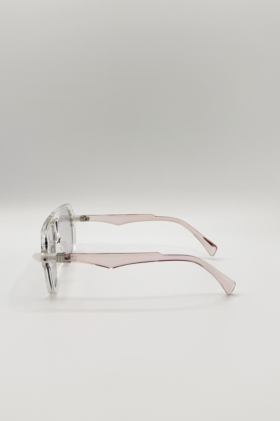 Bold Navigator Sunglasses in Light Grey Pink - svnx