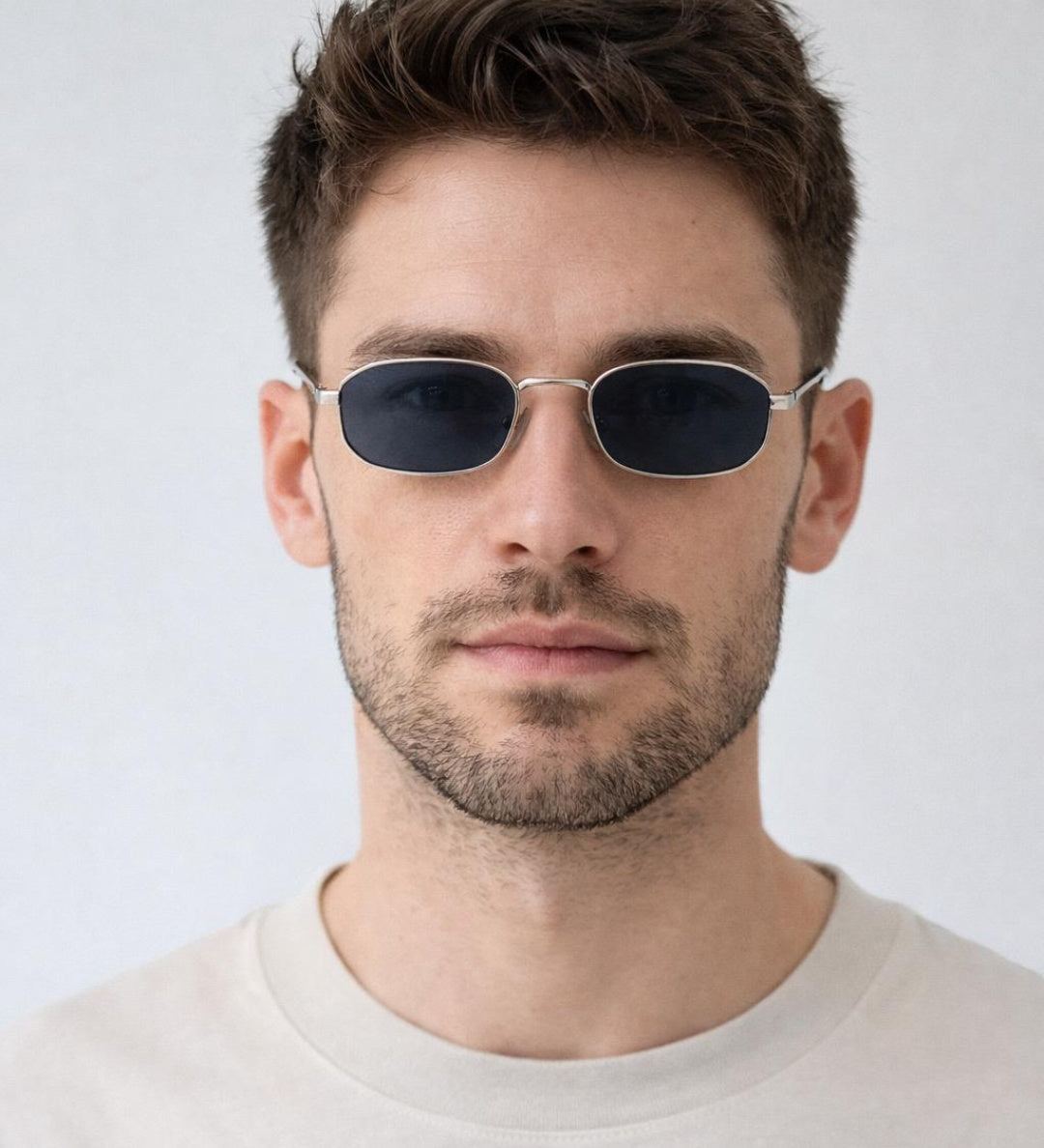 Slim Metal Oval Frame in Silver with Black Lenses - svnx