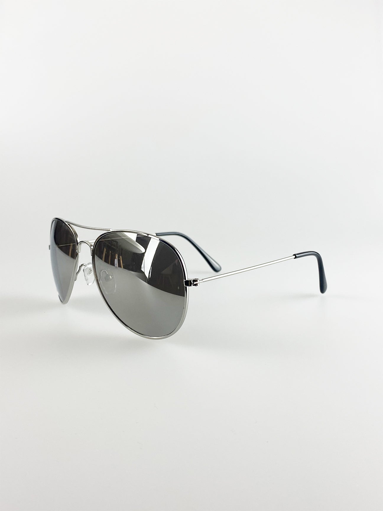 Aviator Metal Frame Sunglasses with Mirrored Lenses