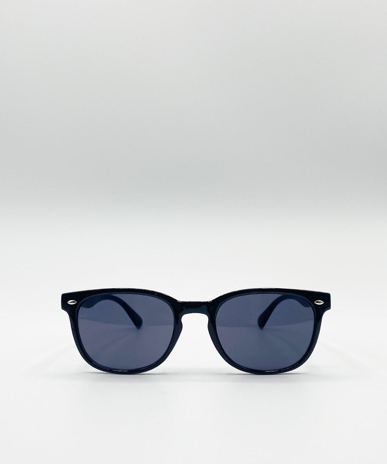 SVNX Classic Wayfarer Sunglasses