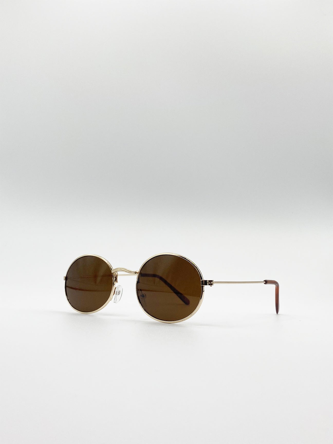 Round Metal Frame Sunglasses - svnx