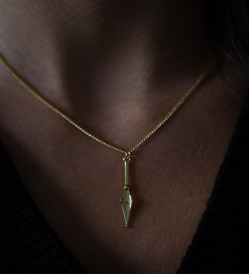 Dagger Pendant with Chain Necklace - svnx